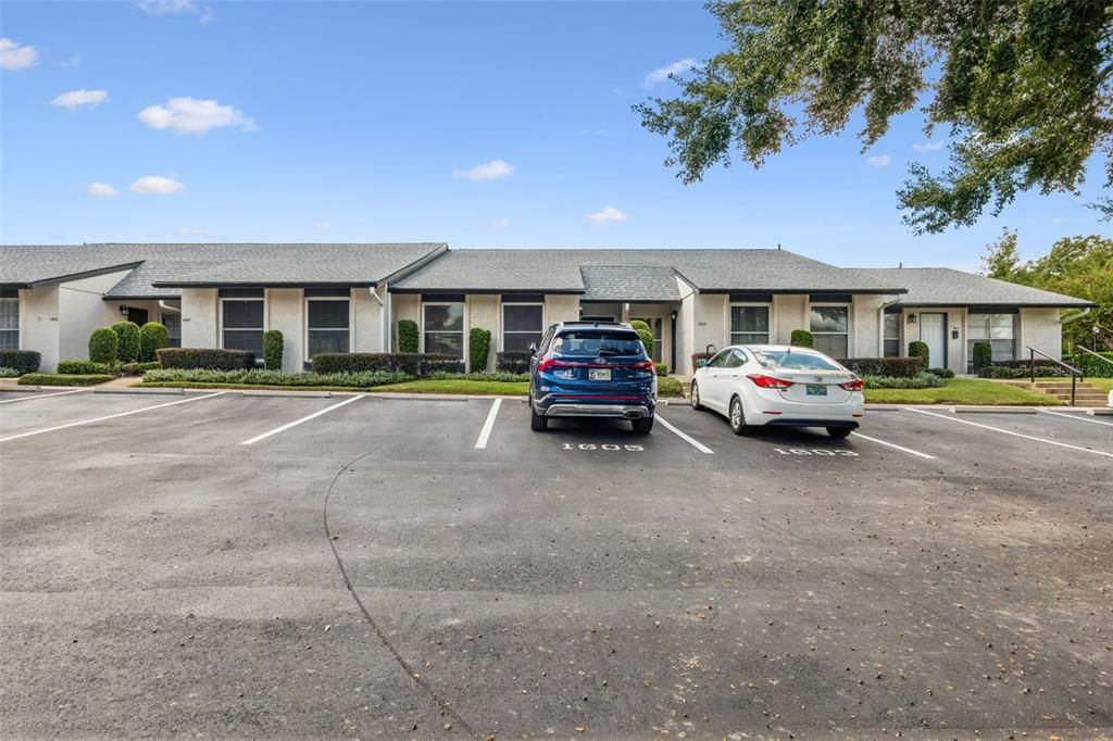 For Sale: $200,000 (3 beds, 2 baths, 1256 Square Feet)