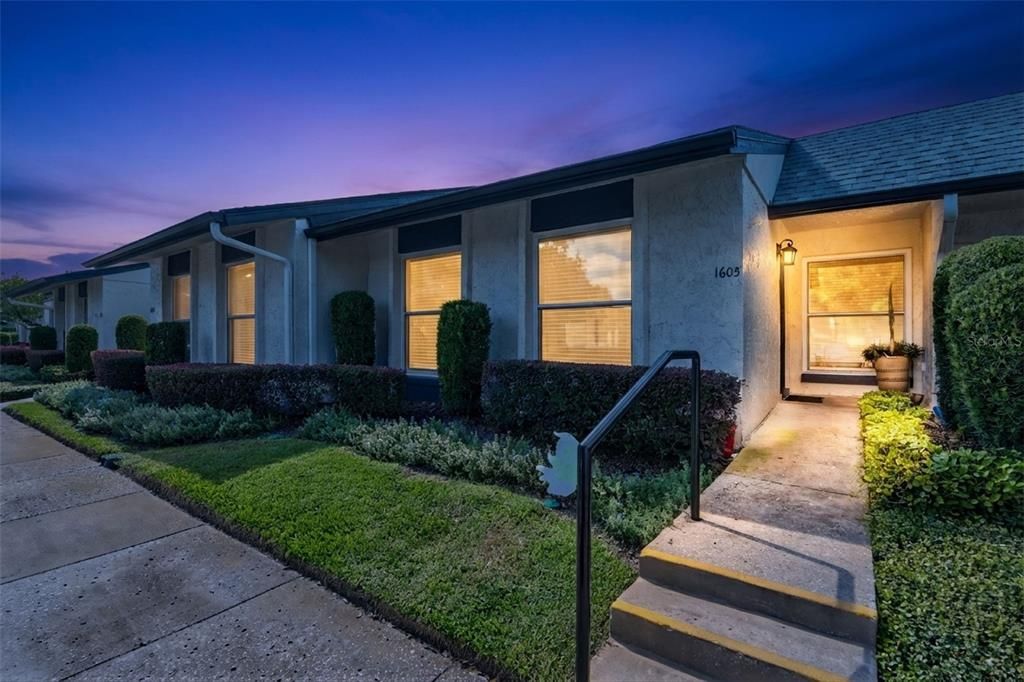 For Sale: $200,000 (3 beds, 2 baths, 1256 Square Feet)