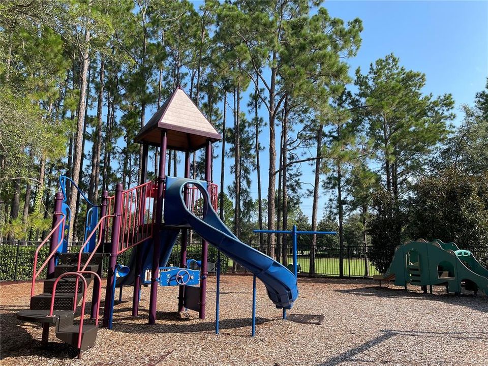 For Rent: $2,800 (3 beds, 2 baths, 2230 Square Feet)