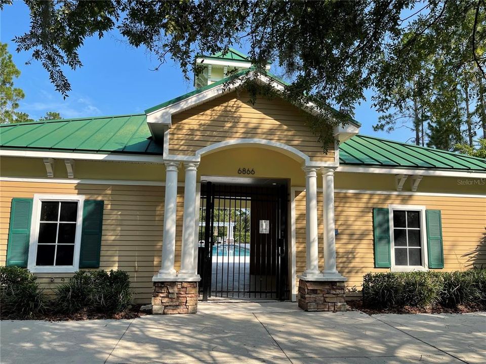 For Rent: $2,800 (3 beds, 2 baths, 2230 Square Feet)