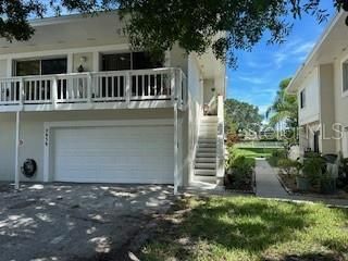 For Sale: $169,000 (2 beds, 1 baths, 853 Square Feet)
