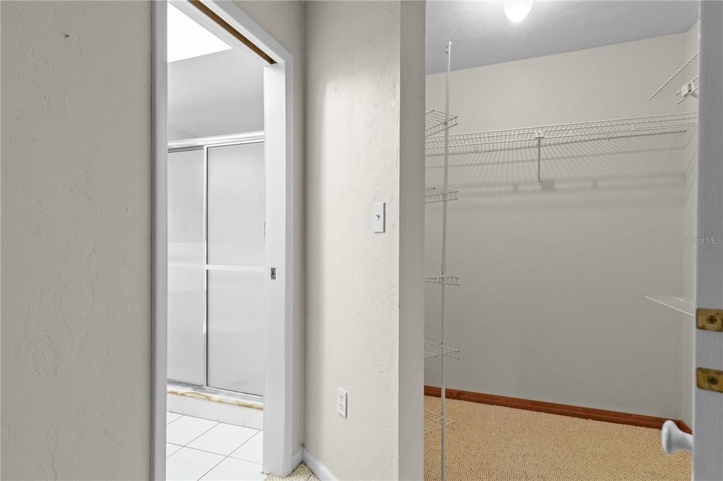 En Venta: $349,000 (3 camas, 2 baños, 1824 Pies cuadrados)