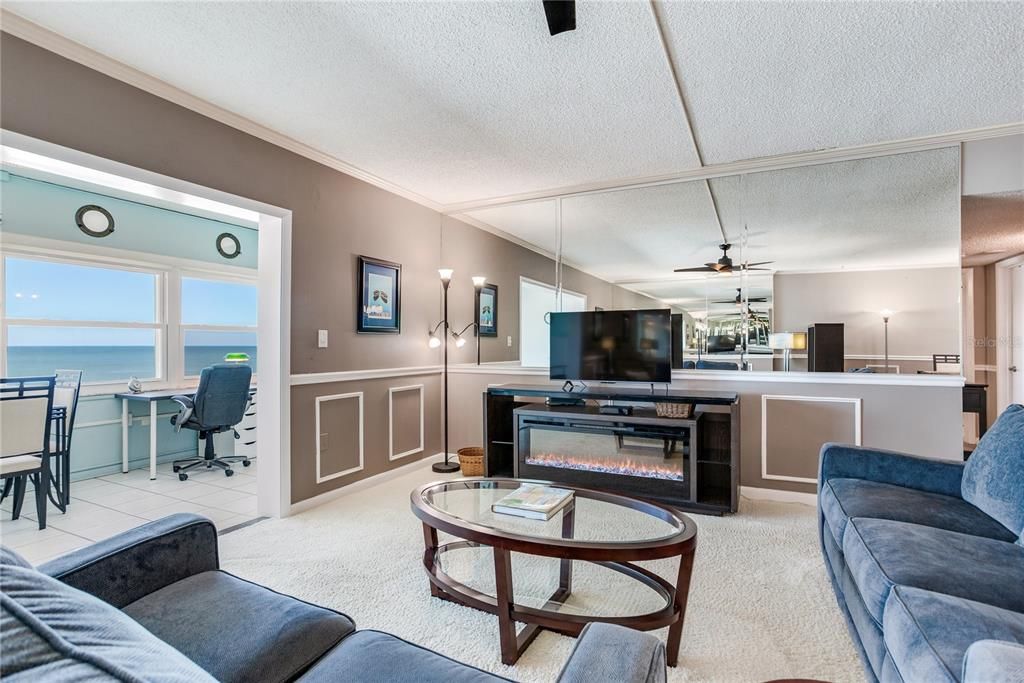 For Sale: $769,000 (2 beds, 2 baths, 1505 Square Feet)