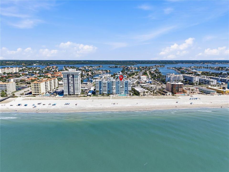 For Sale: $769,000 (2 beds, 2 baths, 1505 Square Feet)