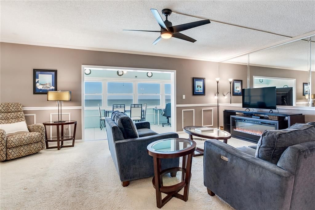 For Sale: $769,000 (2 beds, 2 baths, 1505 Square Feet)