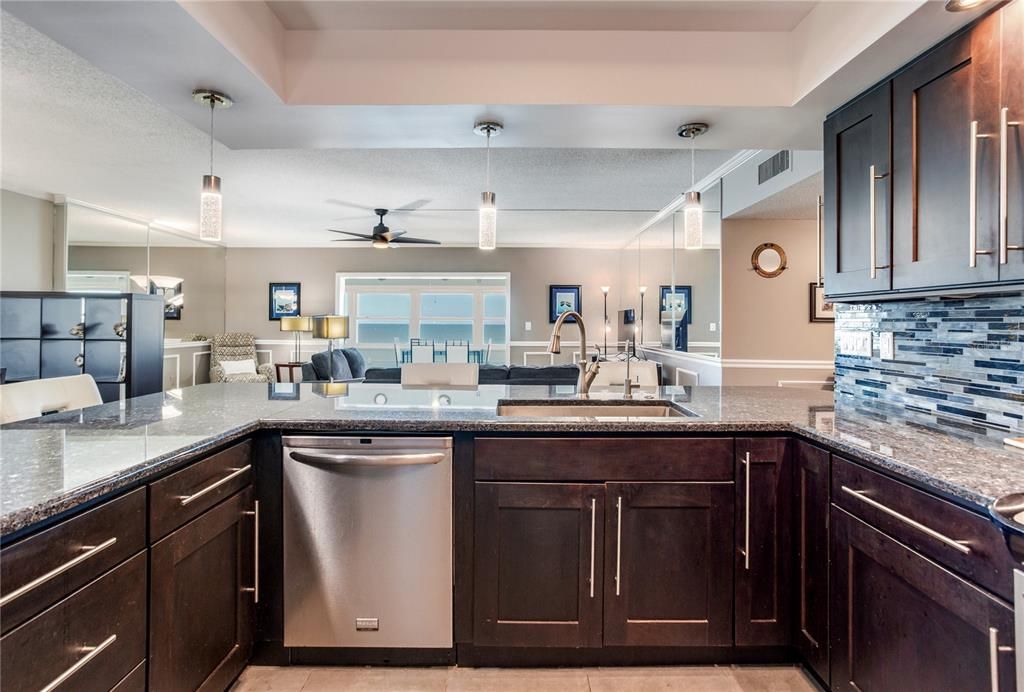 For Sale: $769,000 (2 beds, 2 baths, 1505 Square Feet)