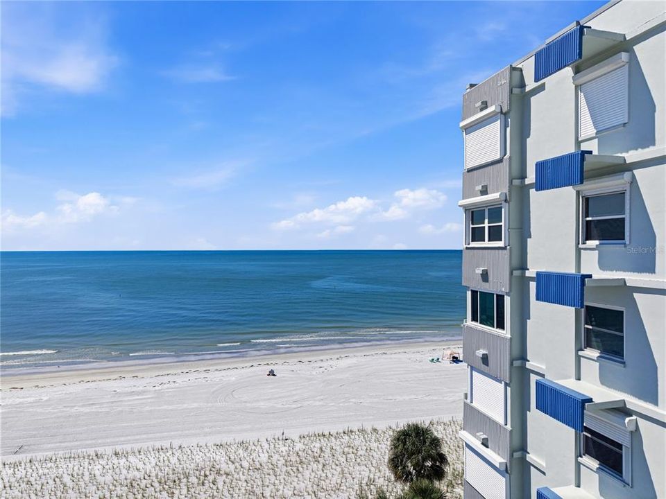For Sale: $769,000 (2 beds, 2 baths, 1505 Square Feet)