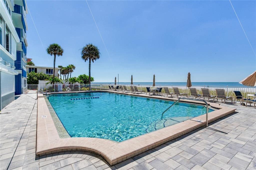 For Sale: $769,000 (2 beds, 2 baths, 1505 Square Feet)