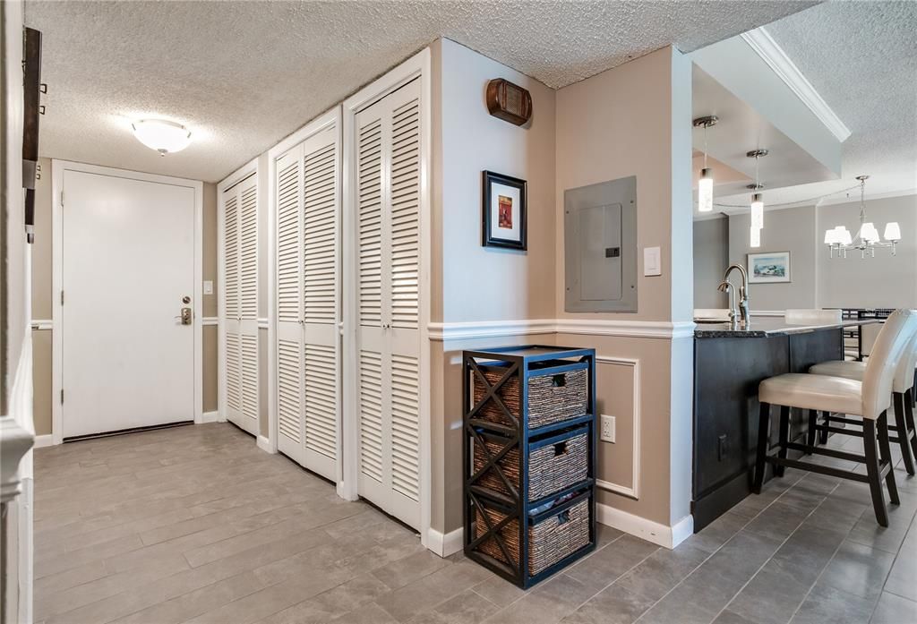 For Sale: $769,000 (2 beds, 2 baths, 1505 Square Feet)