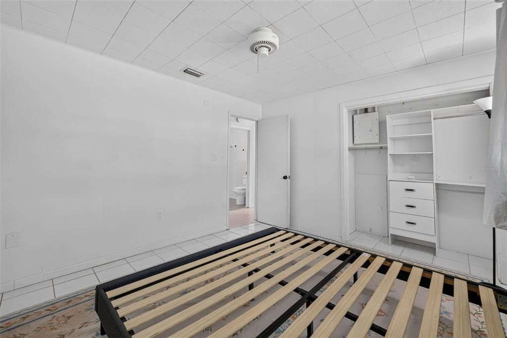 В аренду: $2,150 (2 спален, 2 ванн, 944 Квадратных фут)