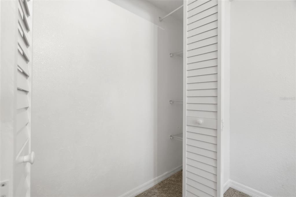En Venta: $200,000 (2 camas, 1 baños, 982 Pies cuadrados)