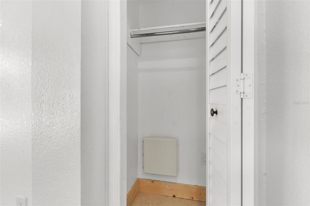 En Venta: $200,000 (2 camas, 1 baños, 982 Pies cuadrados)