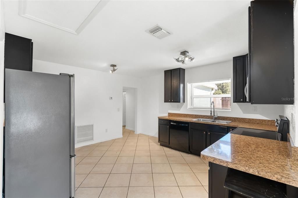 En Venta: $200,000 (2 camas, 1 baños, 982 Pies cuadrados)