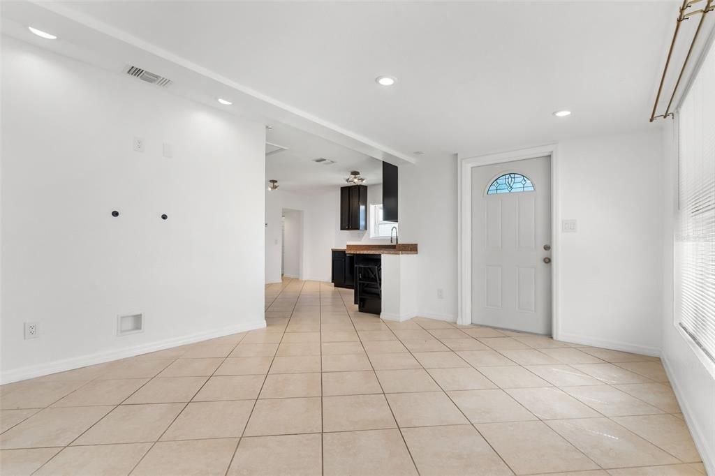 En Venta: $200,000 (2 camas, 1 baños, 982 Pies cuadrados)