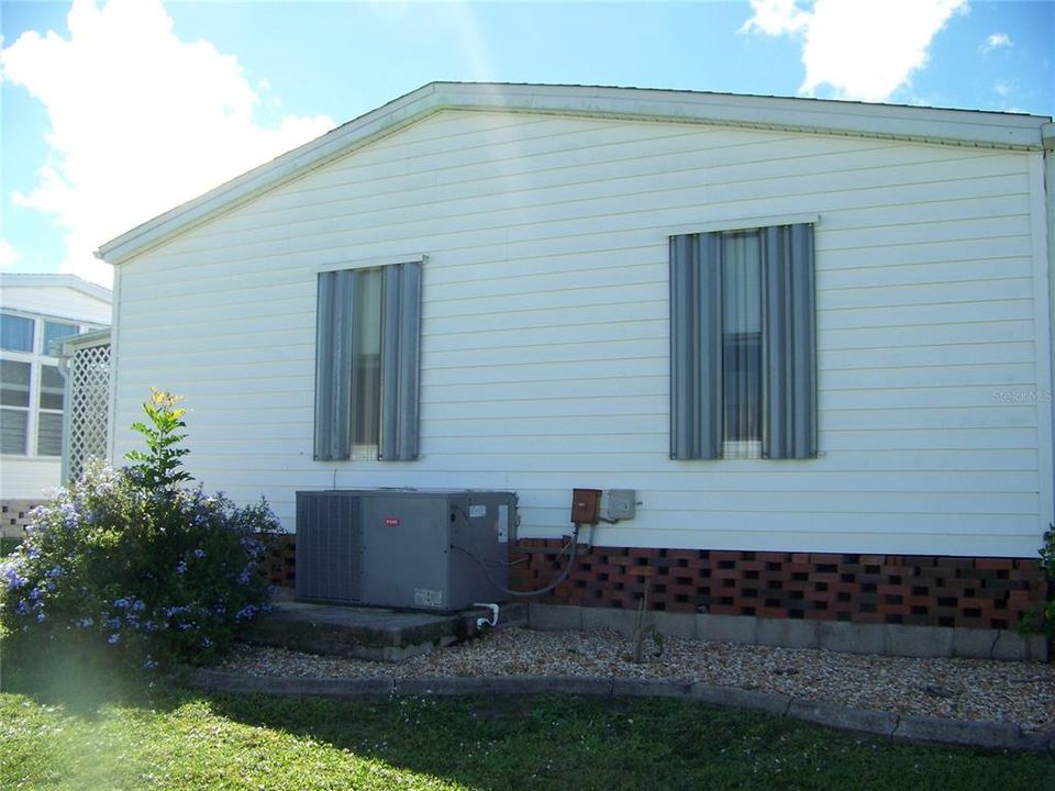 En Venta: $158,500 (2 camas, 2 baños, 1248 Pies cuadrados)