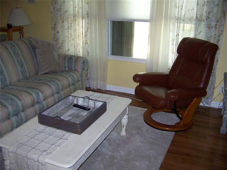 En Venta: $158,500 (2 camas, 2 baños, 1248 Pies cuadrados)