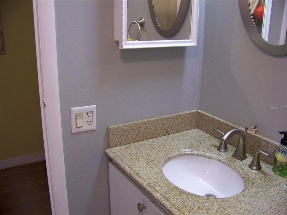 En Venta: $158,500 (2 camas, 2 baños, 1248 Pies cuadrados)