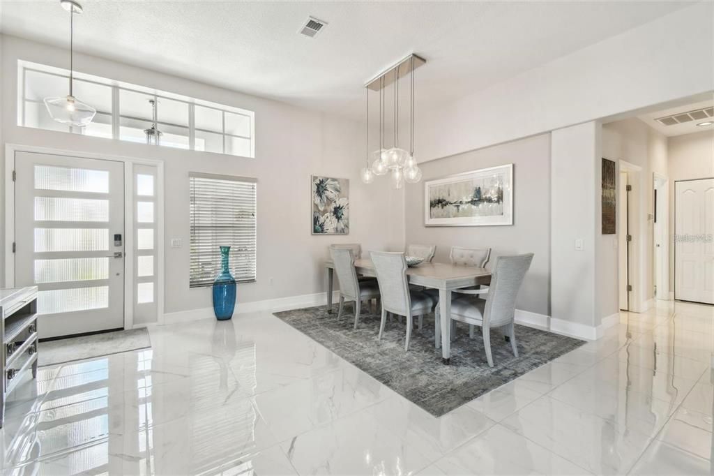 En Venta: $455,000 (4 camas, 3 baños, 2214 Pies cuadrados)