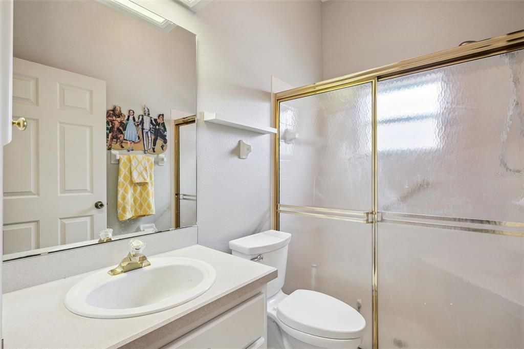На продажу: $389,999 (3 спален, 3 ванн, 2512 Квадратных фут)