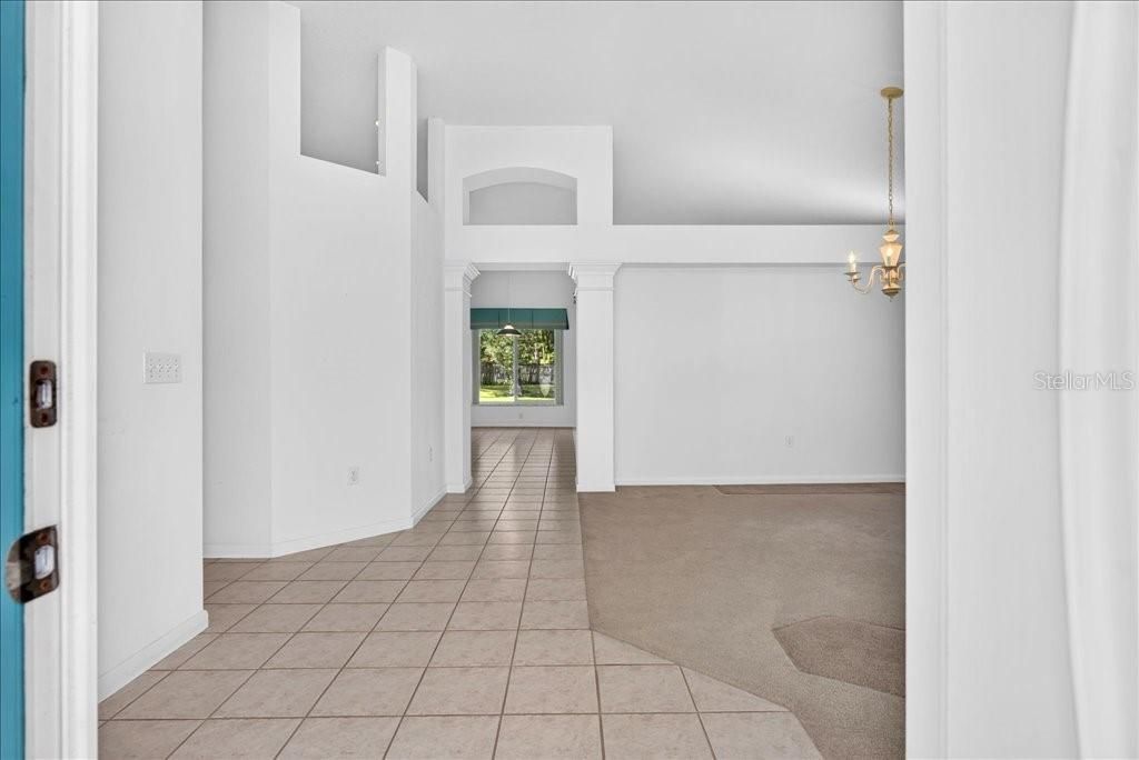 For Sale: $384,900 (3 beds, 2 baths, 2200 Square Feet)