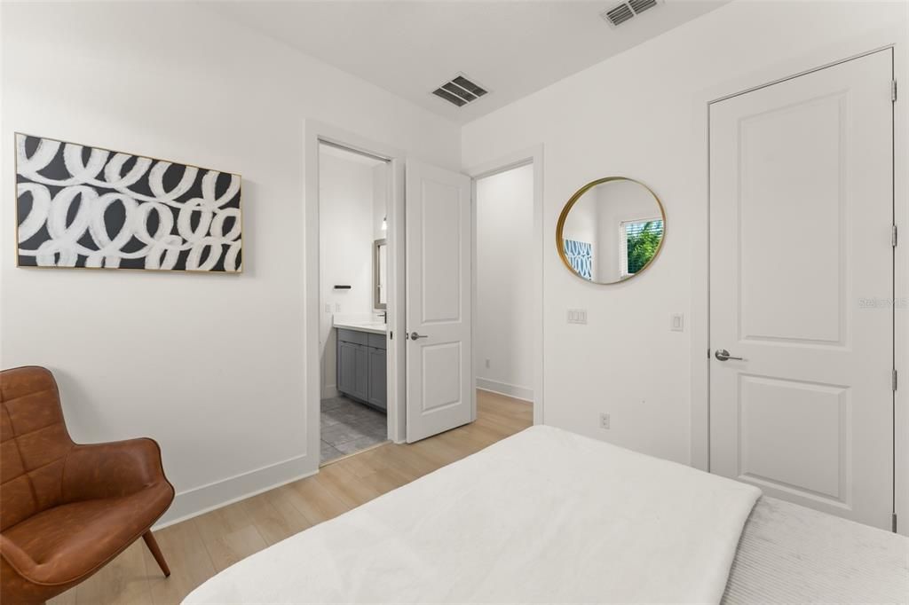 For Sale: $1,150,000 (4 beds, 3 baths, 3094 Square Feet)