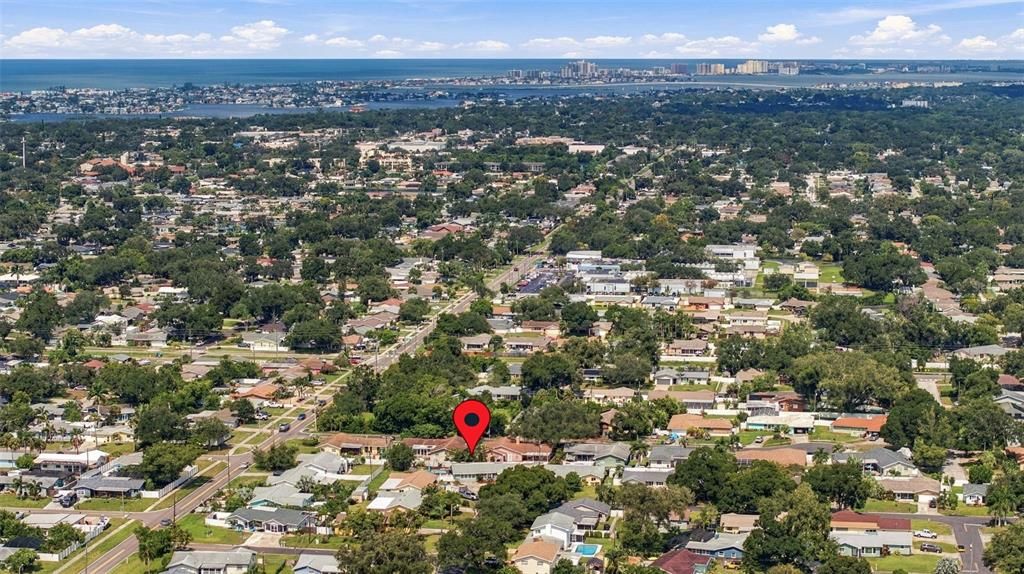 En Venta: $699,900 (4 camas, 2 baños, 2282 Pies cuadrados)