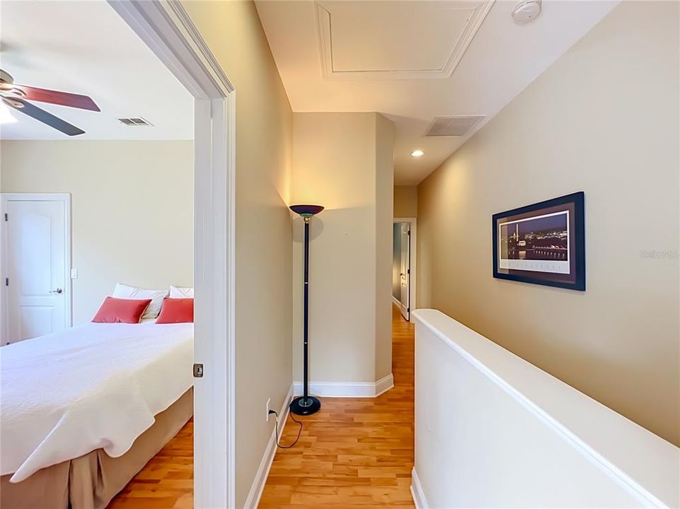 For Sale: $419,900 (3 beds, 2 baths, 1711 Square Feet)