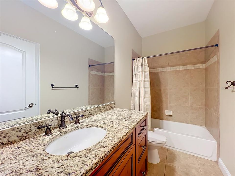 For Sale: $419,900 (3 beds, 2 baths, 1711 Square Feet)