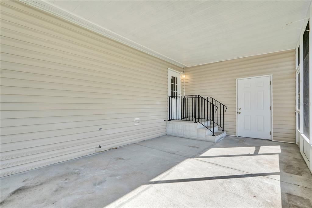 待售: $195,000 (3 贝兹, 2 浴室, 1674 平方英尺)
