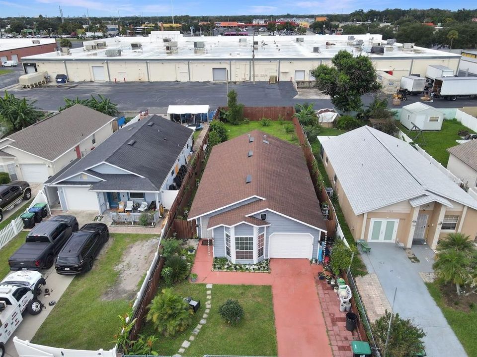 For Sale: $345,000 (3 beds, 2 baths, 1140 Square Feet)