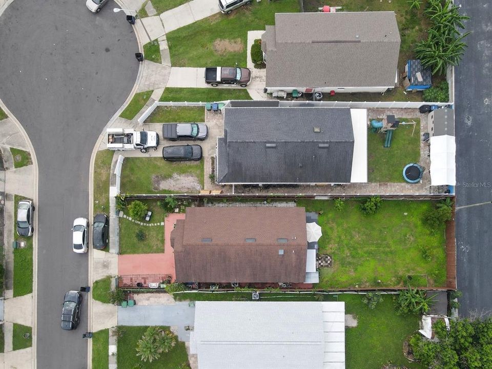 For Sale: $345,000 (3 beds, 2 baths, 1140 Square Feet)