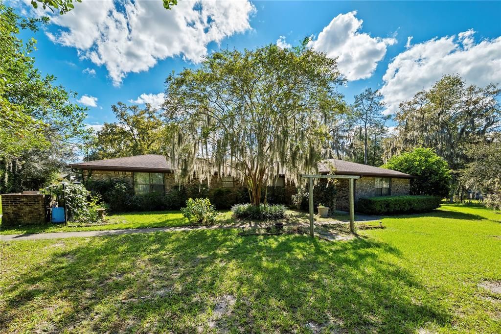 En Venta: $529,990 (4 camas, 2 baños, 2071 Pies cuadrados)