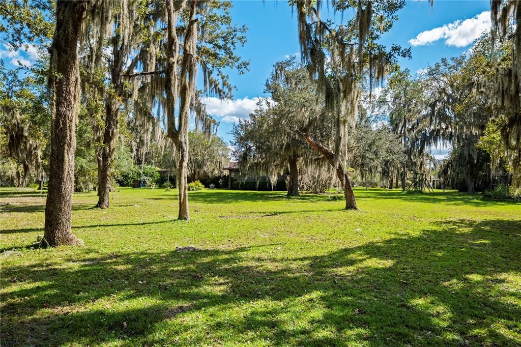 En Venta: $529,990 (4 camas, 2 baños, 2071 Pies cuadrados)
