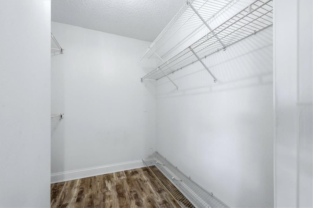 For Sale: $299,000 (3 beds, 2 baths, 1248 Square Feet)