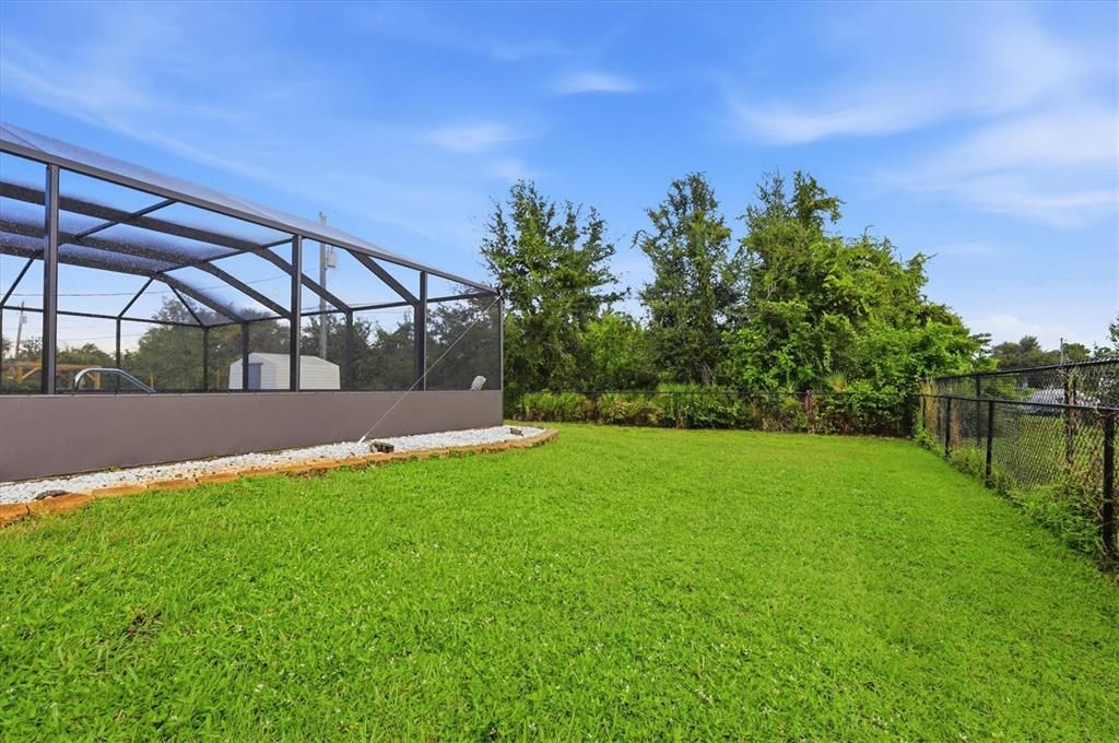 For Sale: $299,000 (3 beds, 2 baths, 1248 Square Feet)