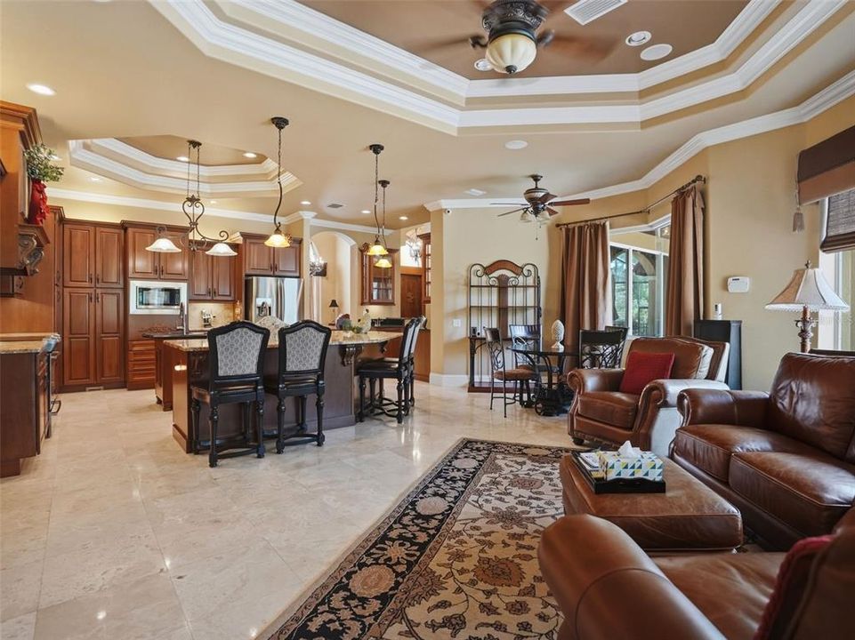 На продажу: $995,000 (4 спален, 3 ванн, 3845 Квадратных фут)