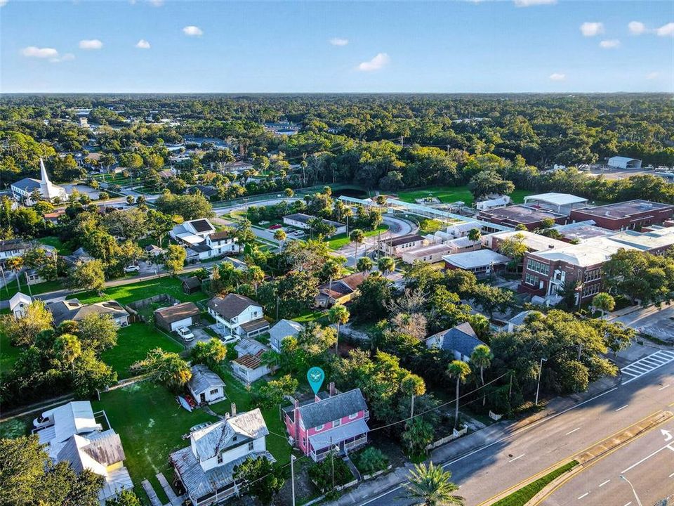На продажу: $299,900 (3 спален, 2 ванн, 1340 Квадратных фут)