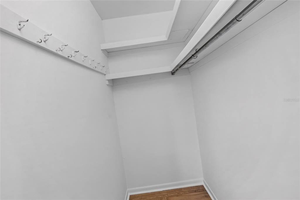 En Venta: $339,900 (3 camas, 2 baños, 1904 Pies cuadrados)