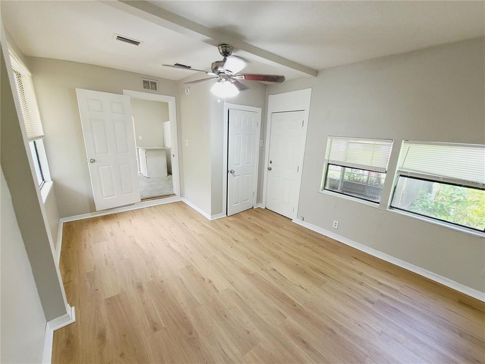 For Rent: $1,985 (3 beds, 1 baths, 1008 Square Feet)