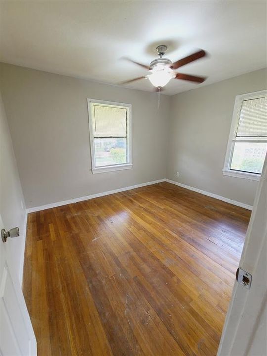 For Rent: $1,985 (3 beds, 1 baths, 1008 Square Feet)