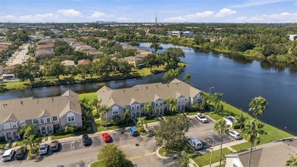 На продажу: $214,900 (2 спален, 2 ванн, 1496 Квадратных фут)