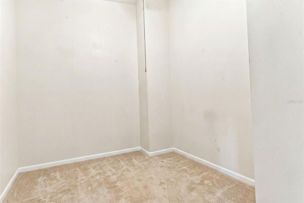 На продажу: $214,900 (2 спален, 2 ванн, 1496 Квадратных фут)