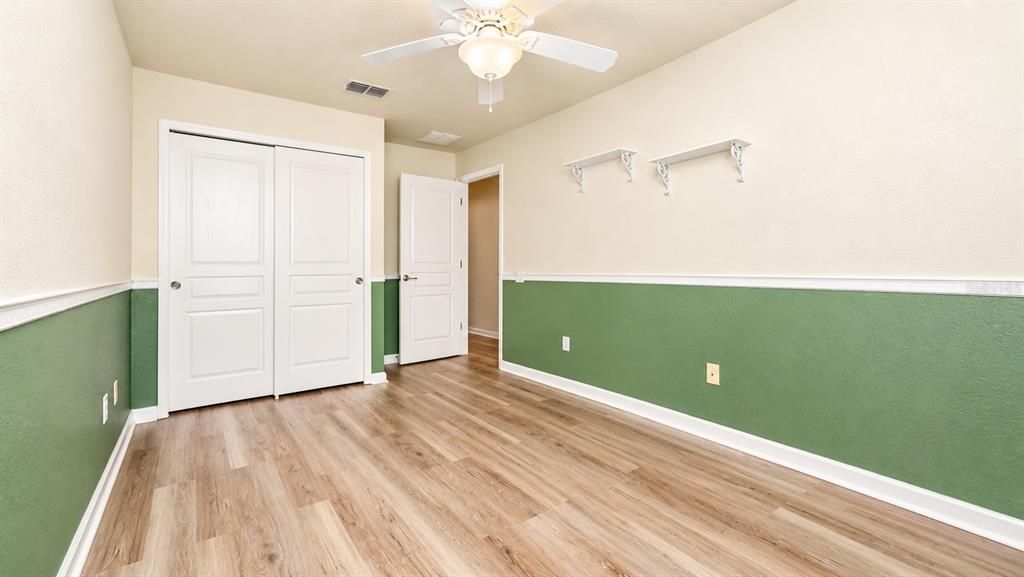В аренду: $2,499 (3 спален, 2 ванн, 1644 Квадратных фут)