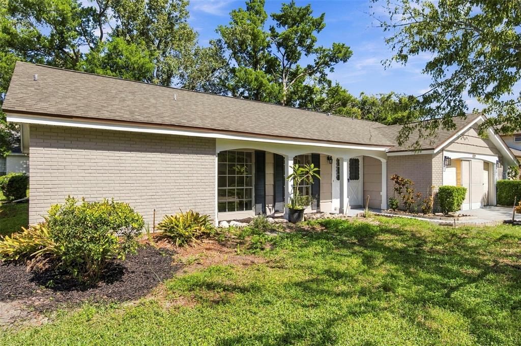 For Sale: $268,500 (2 beds, 2 baths, 1519 Square Feet)
