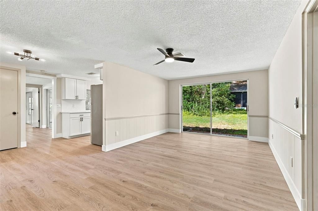 For Sale: $268,500 (2 beds, 2 baths, 1519 Square Feet)