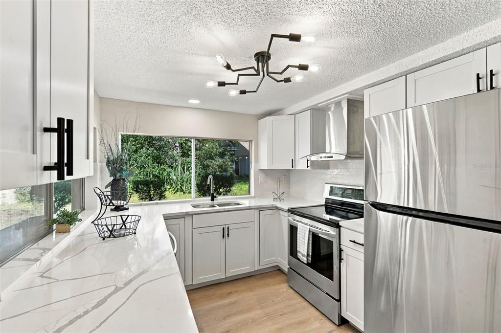 For Sale: $268,500 (2 beds, 2 baths, 1519 Square Feet)