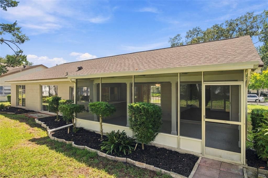 For Sale: $268,500 (2 beds, 2 baths, 1519 Square Feet)