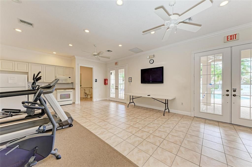 For Sale: $759,000 (3 beds, 3 baths, 2495 Square Feet)