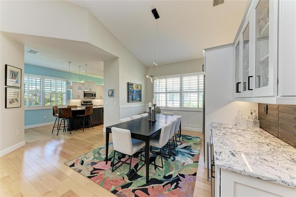 For Sale: $759,000 (3 beds, 3 baths, 2495 Square Feet)
