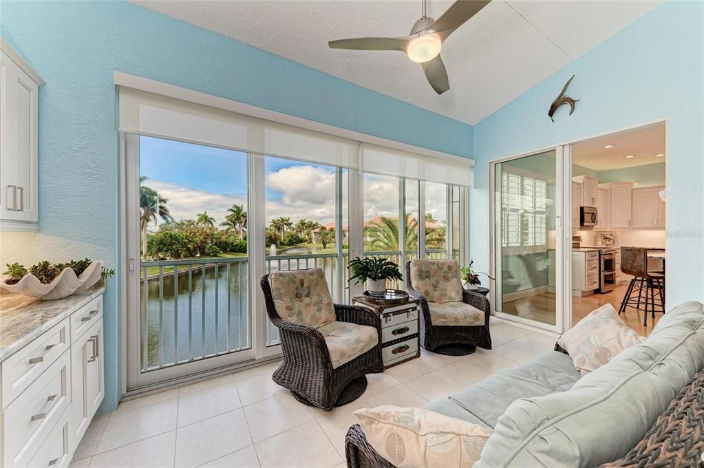 For Sale: $759,000 (3 beds, 3 baths, 2495 Square Feet)